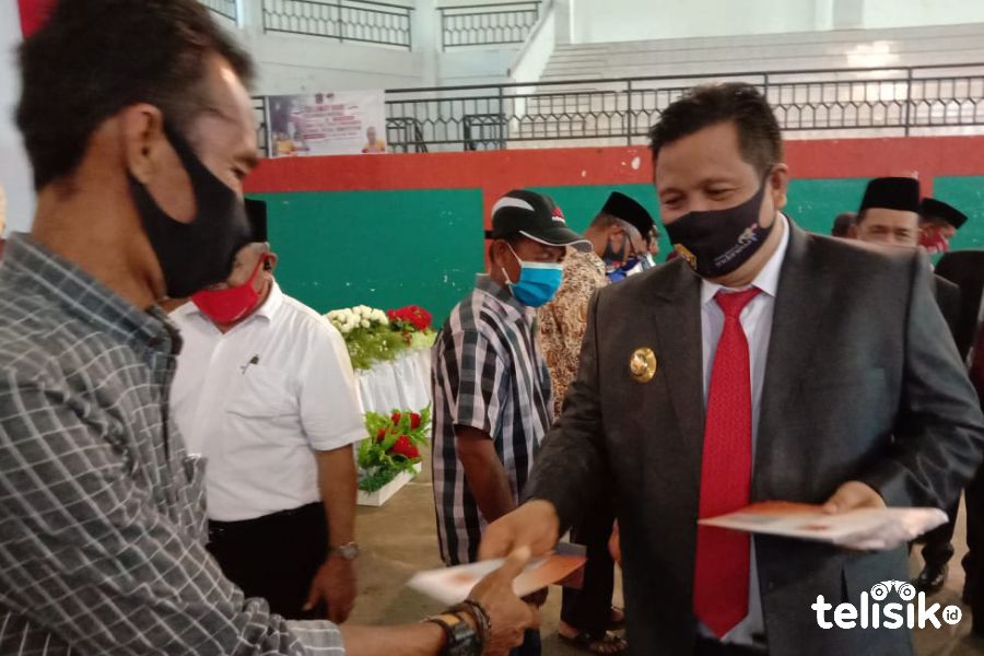 Bupati Muna Luncurkan Kartu Tani