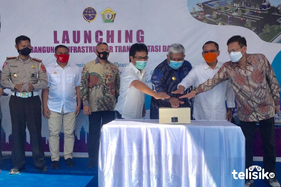 Dirjen Perhubungan Darat Resmikan Pembangunan Terminal Puuwatu