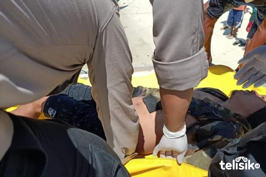 Enam ABK Tujuan Wakatobi Hanyut Akibat Kapal Terbakar