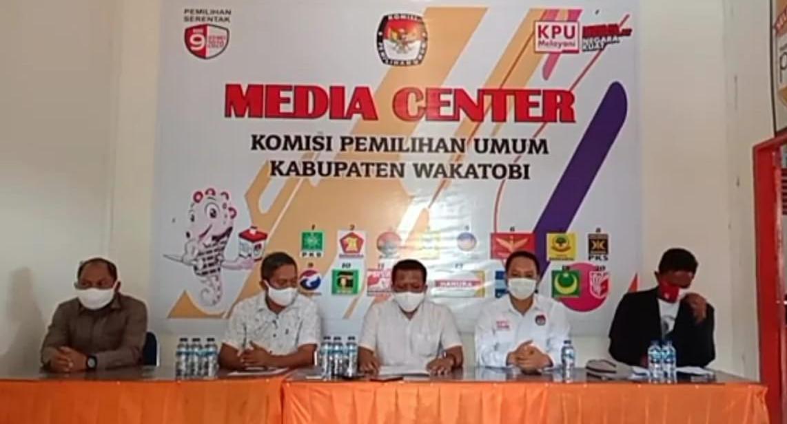 KPU Wakatobi Tetapkan Pasangan HALO dan HATI sebagai Peserta Pilkada