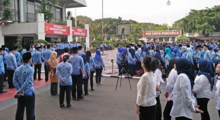 Mulai September PNS Dapat Tunjangan Pulsa Hingga Rp 400 Ribu Per Bulan