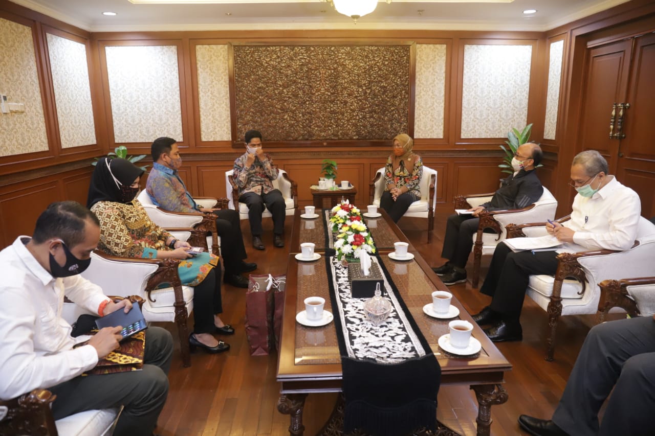 Pemda Buton Minta Jatah Bantuan Subsidi Upah ke Kementerian Ketenagakerjaan