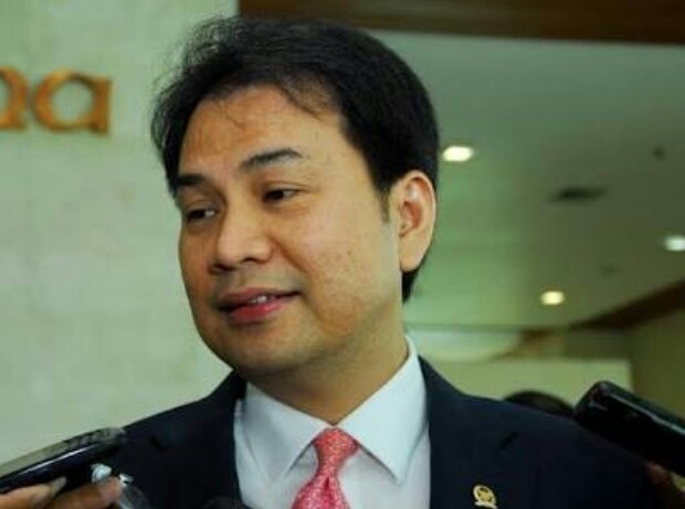 Pimpinan DPR Minta KPU Tindak Tegas Paslon yang Tidak Terapkan Protokol COVID-19