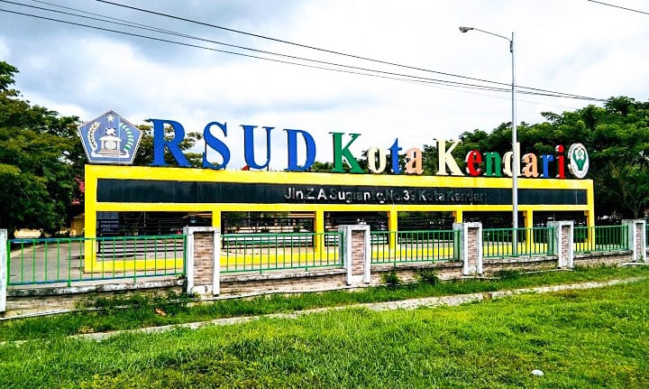 Ruang Isolasi COVID-19 di RSUD Kendari Penuh