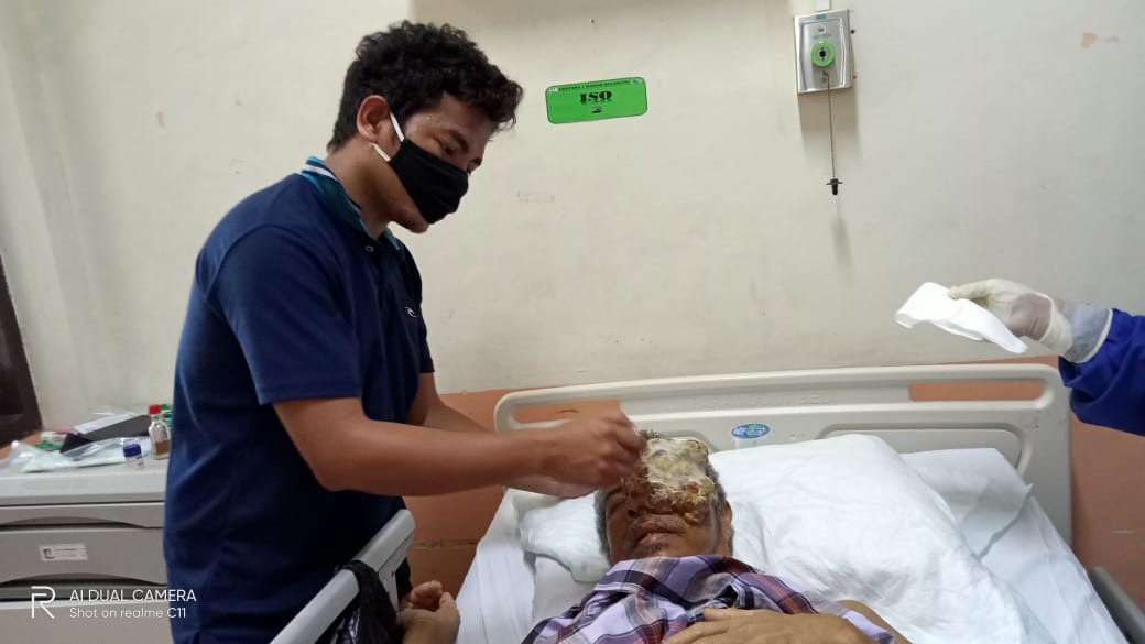 Seorang Ayah Penderita Tumor Ganas di Wakatobi Butuh Uluran Tangan