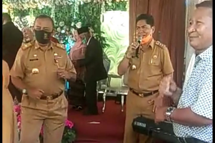 Heboh Video Bupati Buton Nyanyi di Pesta Pernikahan Tanpa Prokes