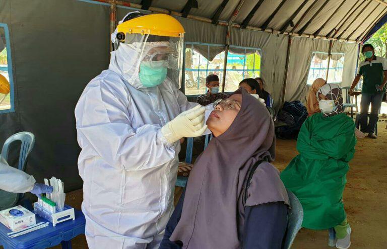 IDI Sultra Uji Swab Massal Tenaga Kesehatan