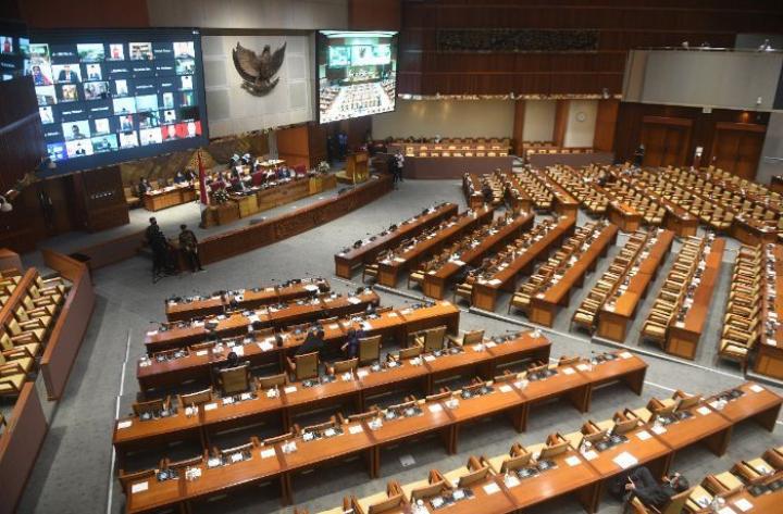 Keputusan Partai Dukung atau Tolak Omnibus Law, Tak Pengaruh di Pilkada