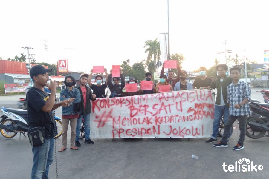 Massa Aksi Beri Rapor Merah Jokowi-Ma'ruf