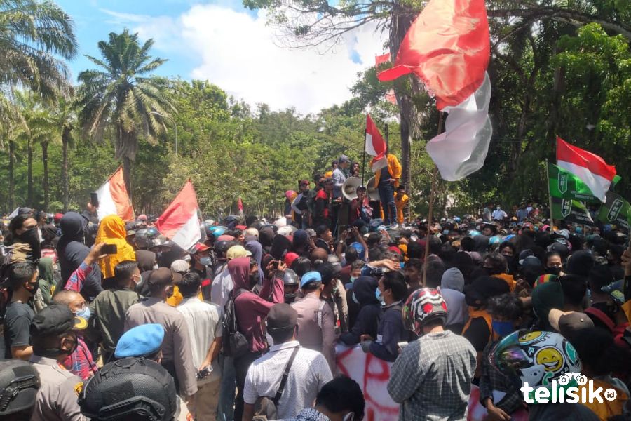 Massa Aksi Sebut Hanya Partai Demokrat dan PKS yang Bersama Rakyat