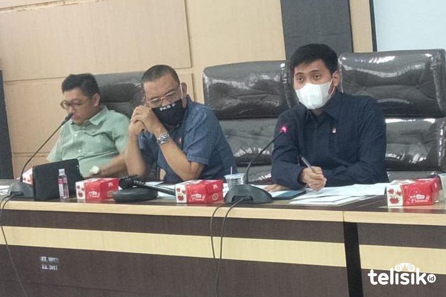 Masyarakat BTN Triloka Tunggala Tuntut Pengembang, DPRD Selesaikan dalam RDP