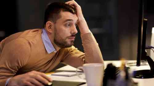 Suka Begadang? Yuk Kenali Dampak Buruknya Bagi Kesehatan