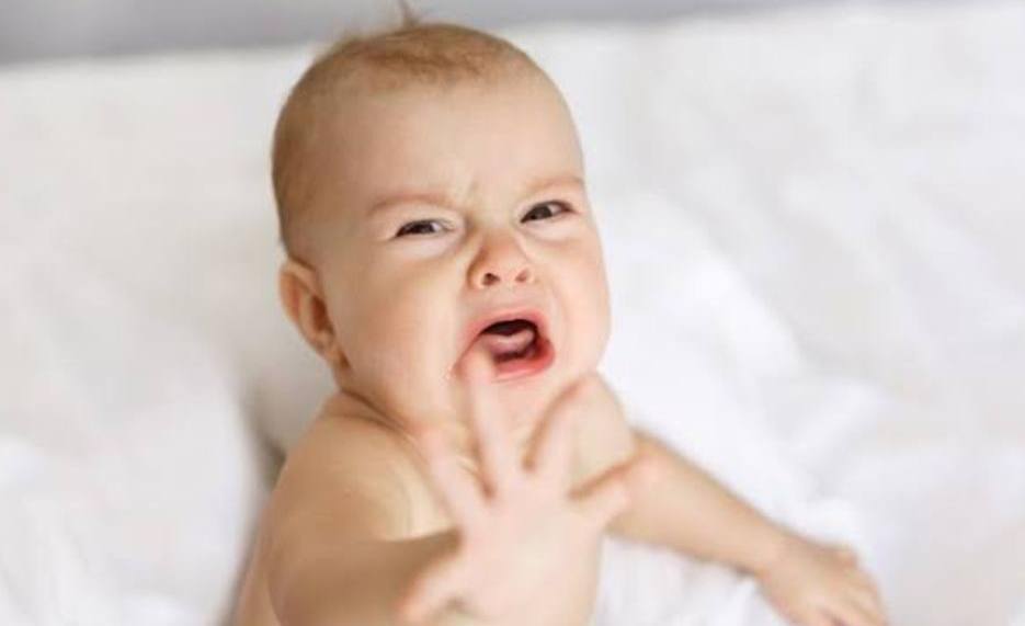 6 Tips Jitu Mengatasi Bayi Menangis yang Mungkin Belum Anda Ketahui