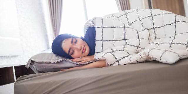 Anda Sulit Tidur Nyenyak? Ini Penyebab dan Solusinya