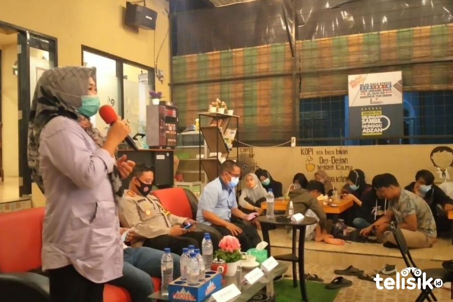 Cegah Money Politics, Bawaslu Konsel Sosialisasi Masyarakat Pesisir