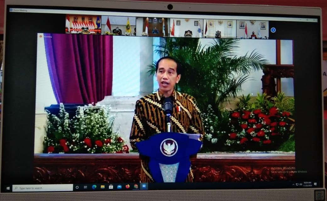 Demi Pulihkan Ekonomi, Jokowi Serahkan DIPA dan TKDD 2021 Lebih Awal