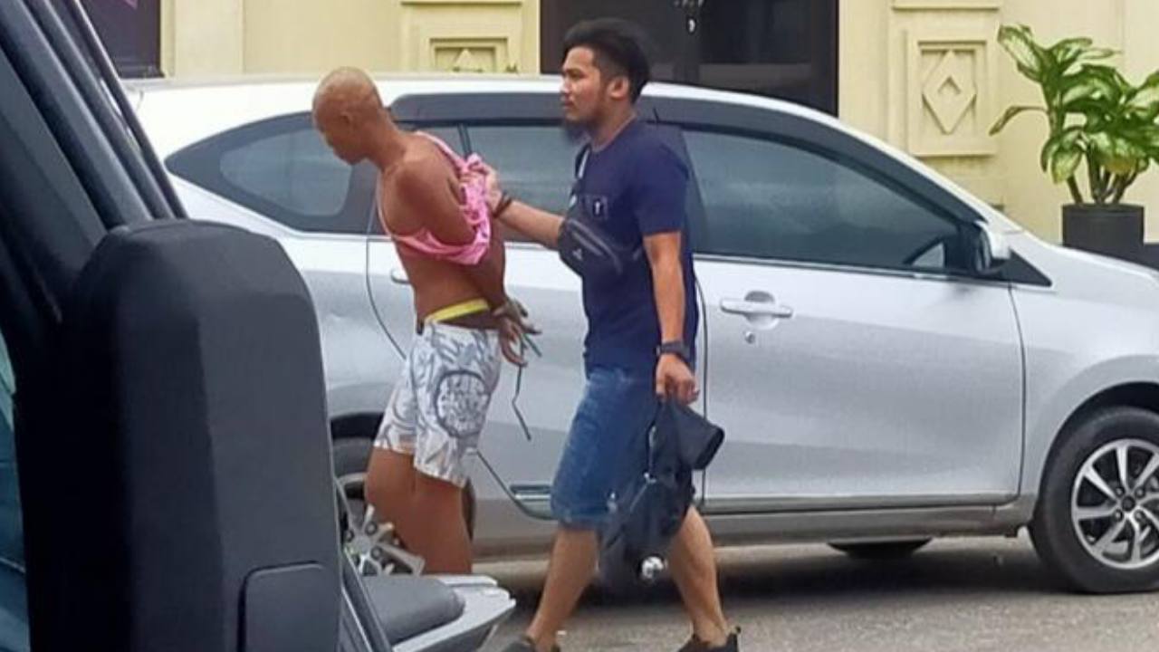 Diamuk Massa karena Curi HP Siang Bolong