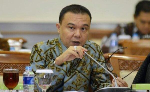 DPR Apresiasi Mendagri Copot Kepala Daerah Langgar Protkes COVID-19