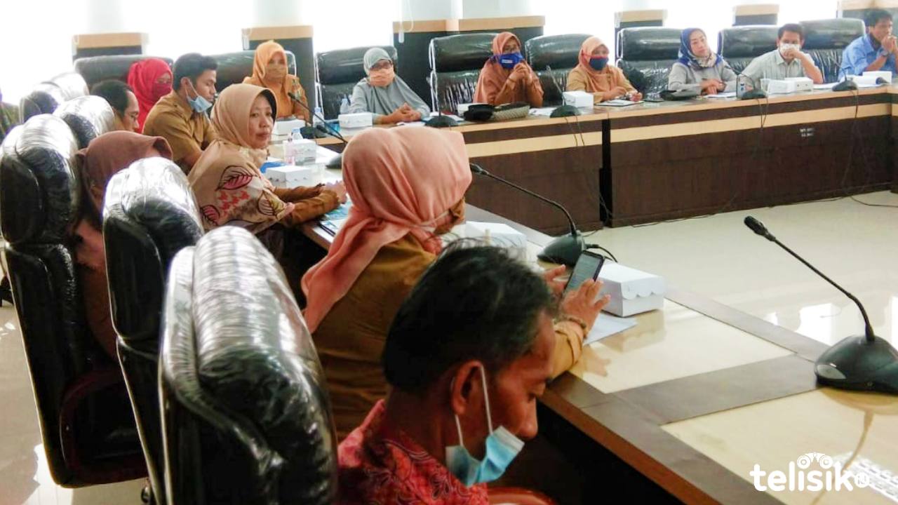 Honorer K2 Mengadu ke Dewan Minta Diprioritas P3K