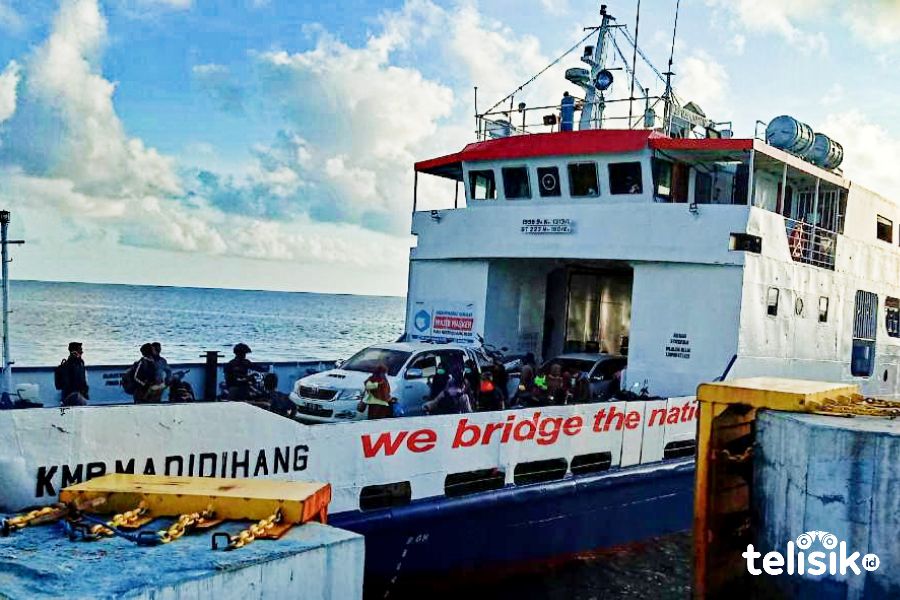 Ini Jadwal KMP Feri Madidihang Bulan November Serta Harga Tiket