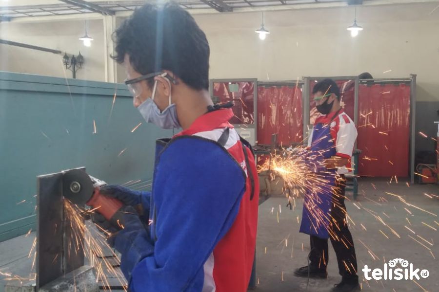 Kejuruan Las BLK Kendari Gunakan Program 3G
