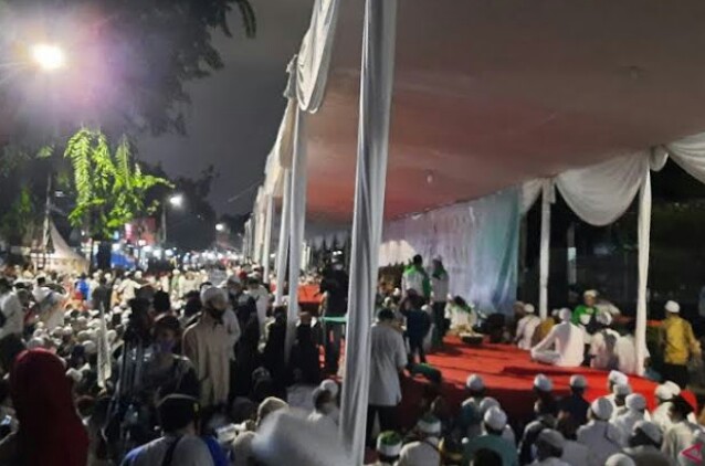 Lemah ke HRS, Polri Dinilai Hanya Berani ke Masyarakat