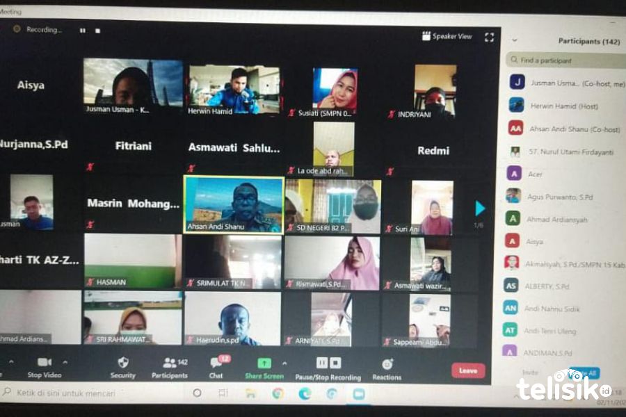 Mengajar Lewat Video Jadi Tuntutan Ratusan Guru di Bombana