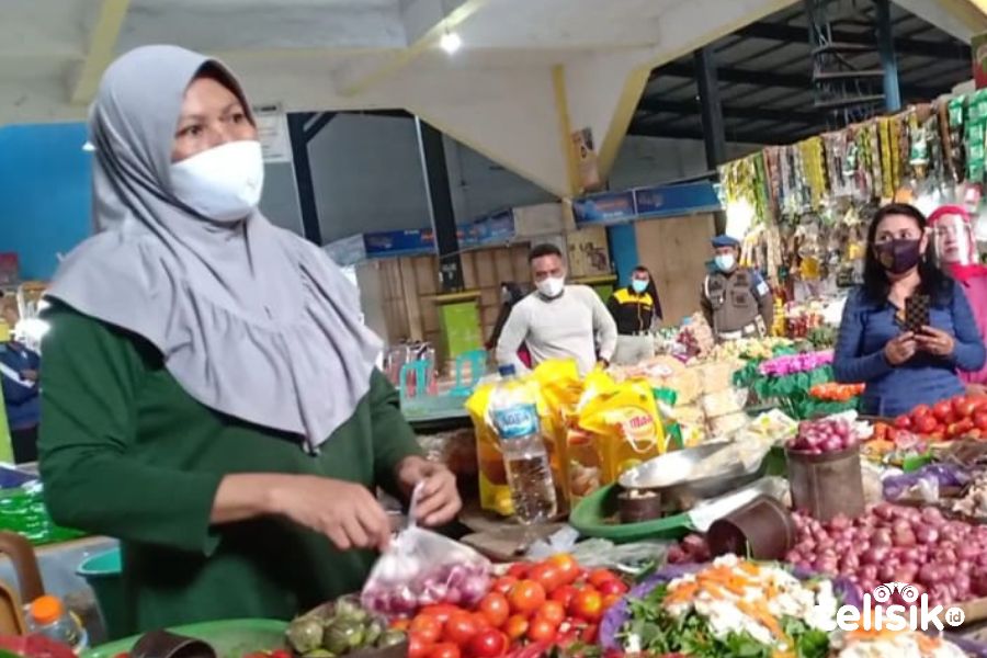 Pedagang Pasar PKL Keluhkan Minimnya Pembeli