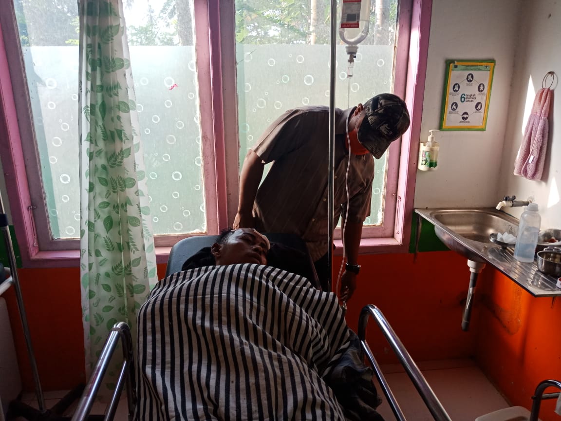 Pelaku Penikaman di Raha Babak Belur dan Diancam 15 Tahun Penjara