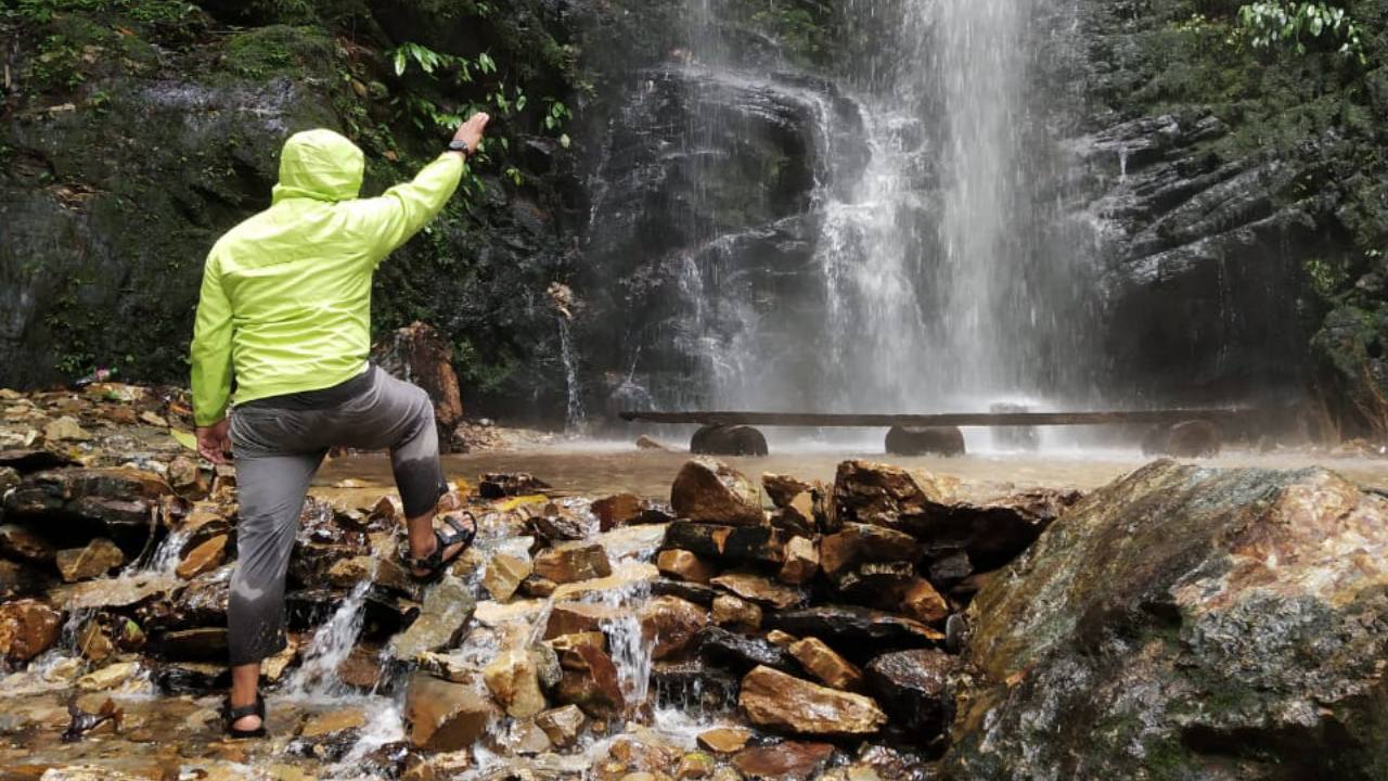 Pesona Air Terjun Andawe, Hutan Alam Konawe