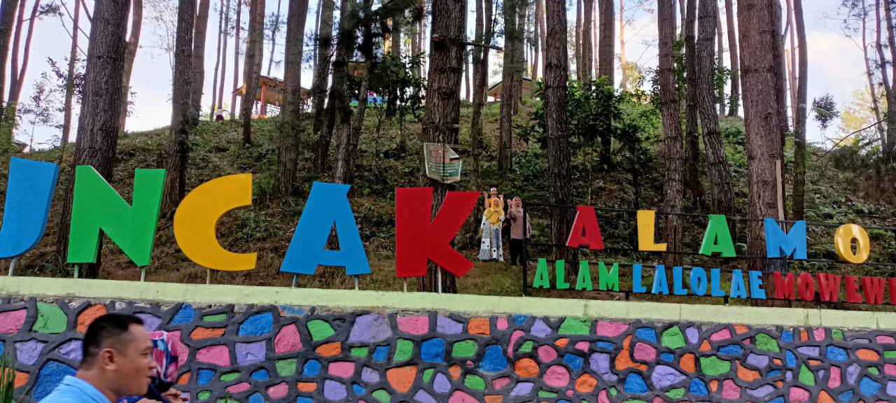 Puncak Alamo Destinasi Wisata Baru di Kolaka Timur