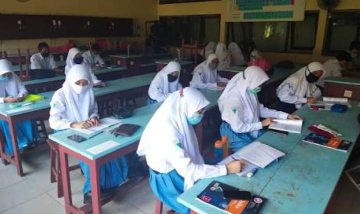 Tiga Sekolah di Kendari Jadi Percontohan Belajar Tatap Muka