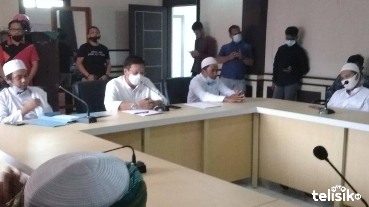 Bebaskan Habib Rizieq, FPI Wakili Umat Islam Sultra Sambangi DPRD