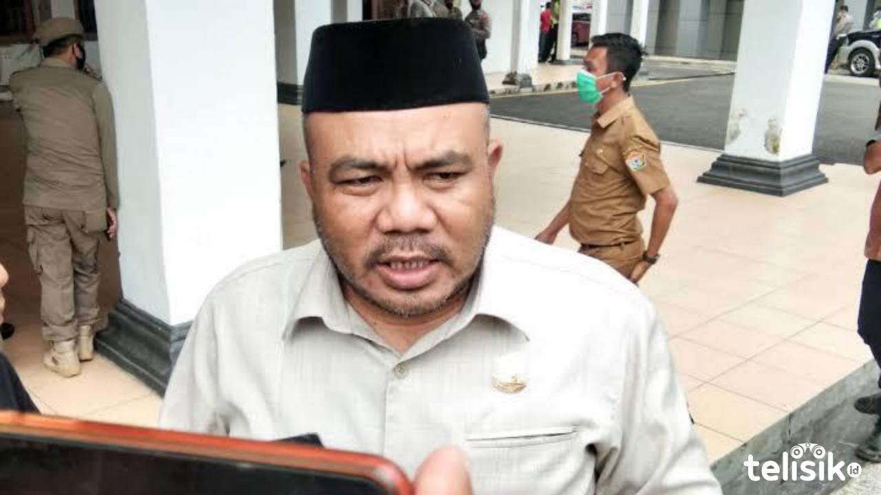 DPRD Sultra Minta Insentif Guru Honor Dinaikkan