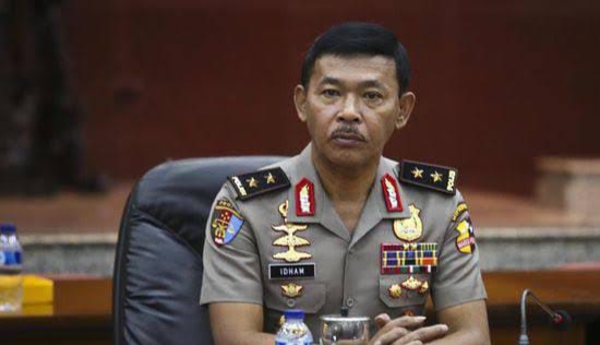 Jokowi Didesak Copot Kapolri Idham Azis Terkait Penembakan 6 Anggota FPI