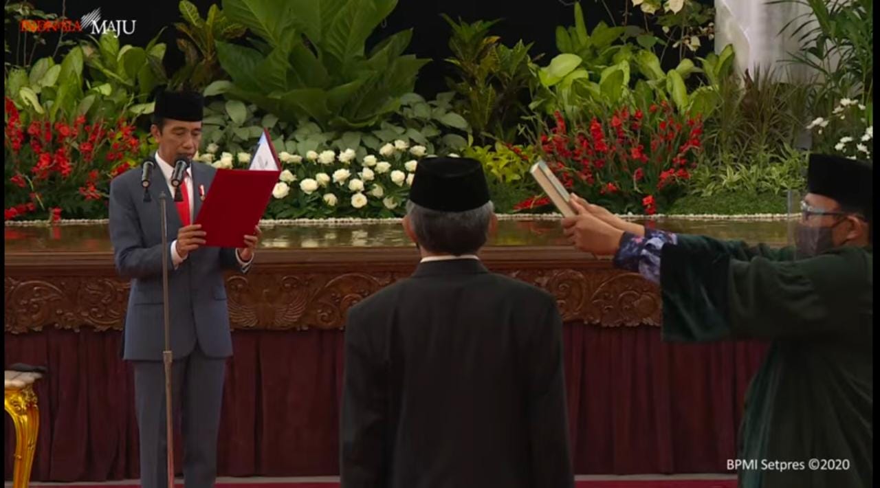 Jokowi Resmi Reshuffle Kabinet, Lantik 6 Menteri dan 5 Wamen