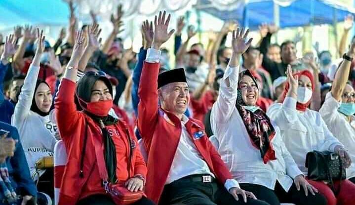 Kemenangan SBM Bagian dari Kemenangan Rakyat Kolaka Timur