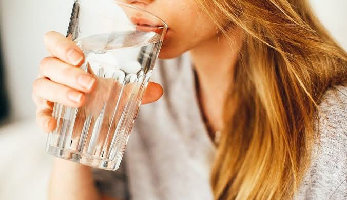 Manfaat Minum Air Putih setelah Bangun Tidur