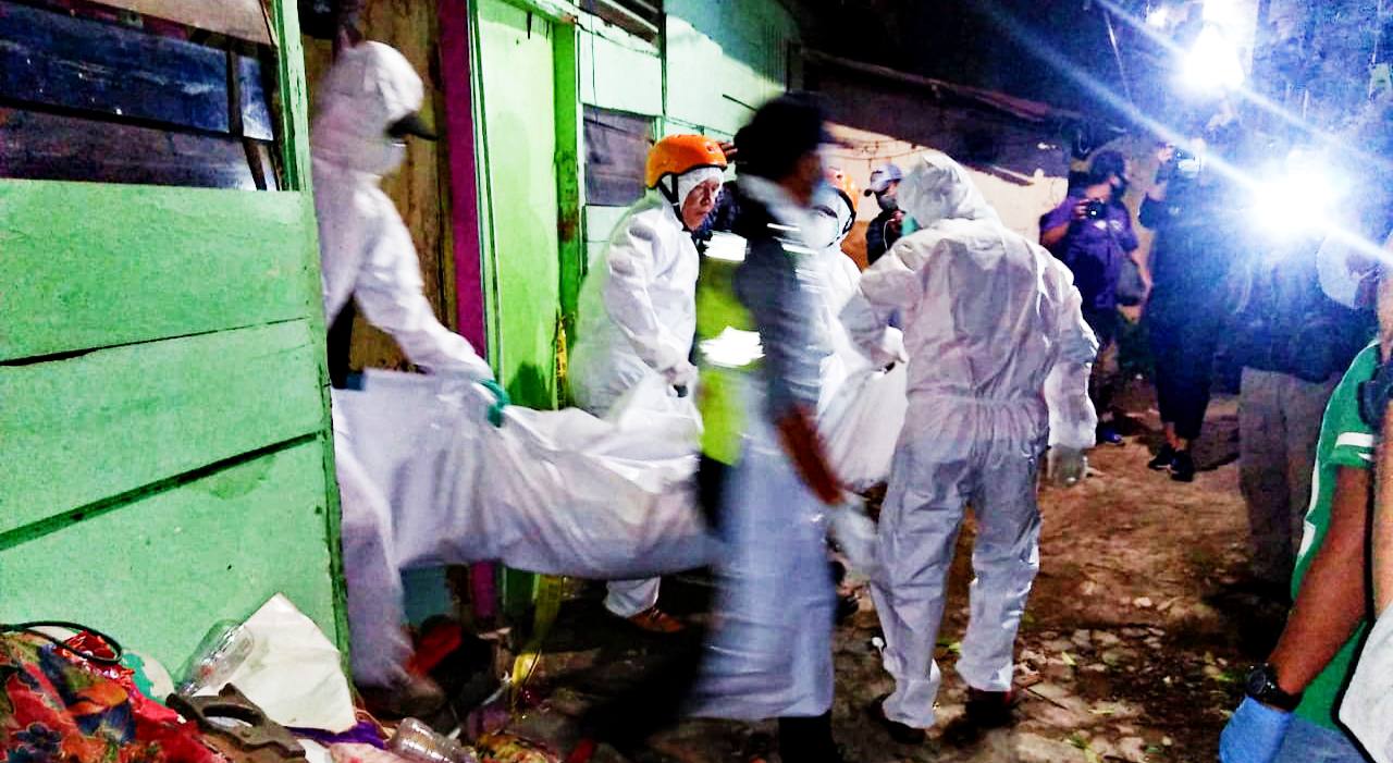 Mayat Nenek Berusia 60 Tahun Ditemukan Membusuk di Rumahnya