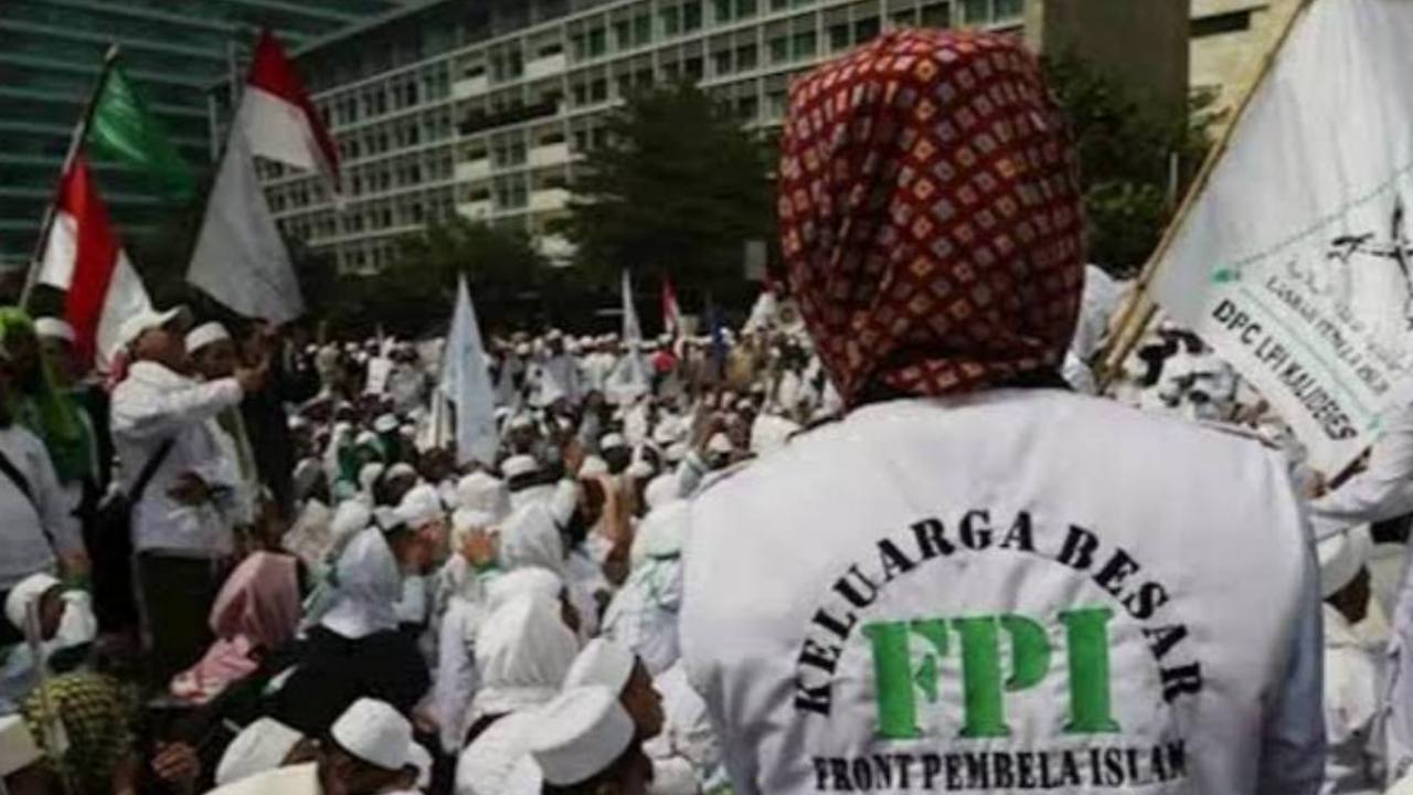 Pemerintah Resmi Bubarkan FPI, Melarang Semua Pemakaian Simbol dan Atributnya