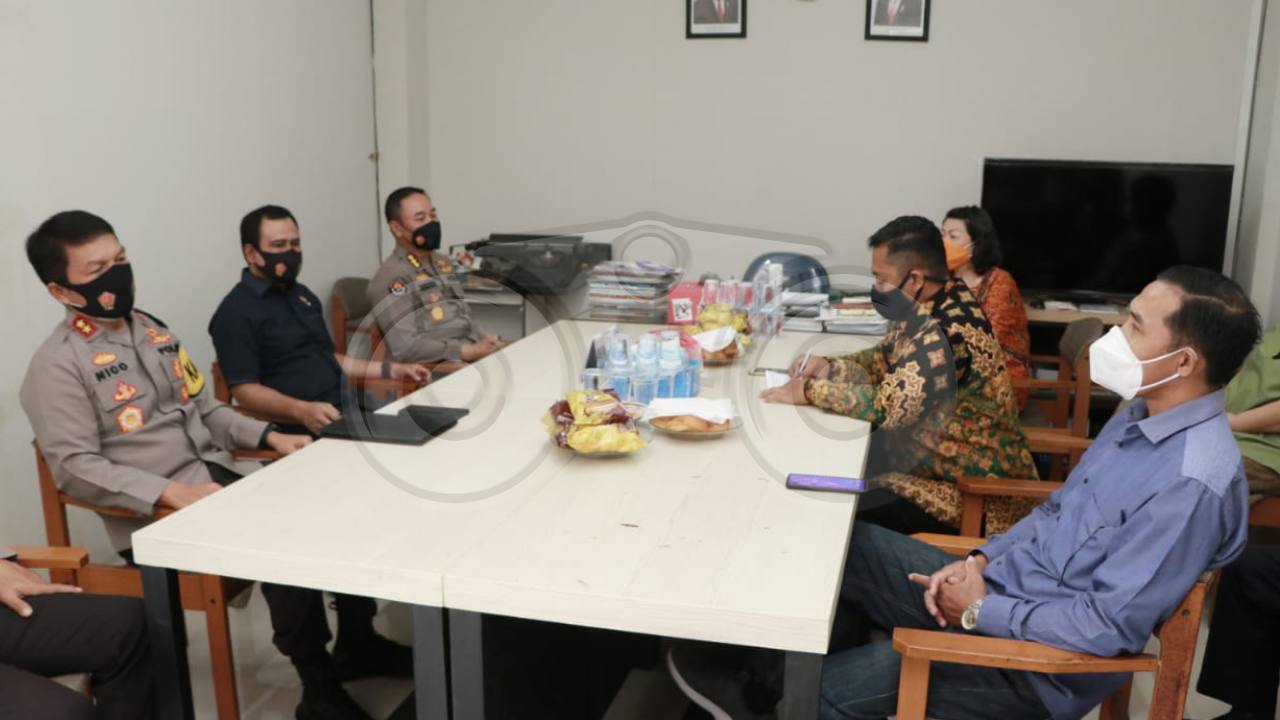 Polda Jatim Gandeng Pengurus Gereja Perketat Prokes saat Nataru