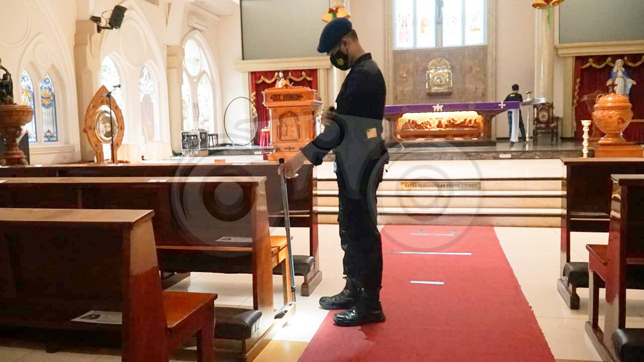Rawan Ancaman Bom saat Natal, Gereja di Surabaya Diobok-obok