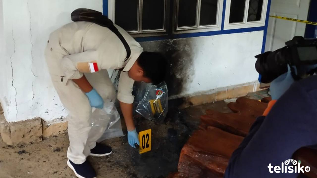 Rumah Ketua KPU Muna Dilempari Bom Molotov