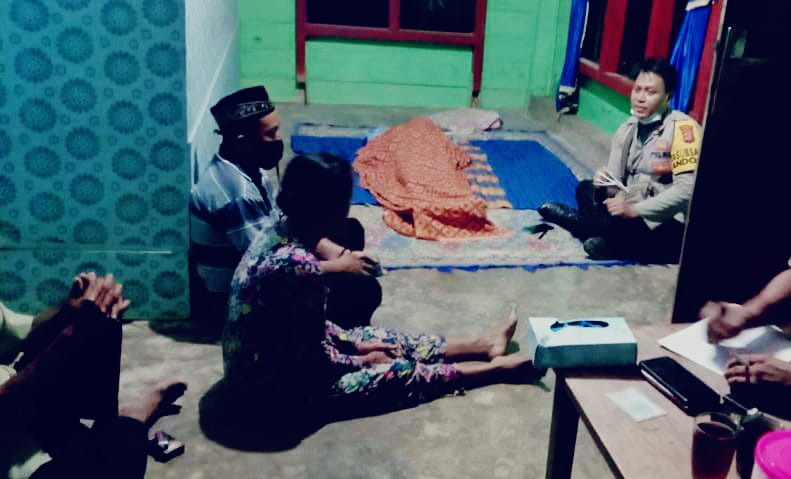 Seorang Anak di Konsel Temukan Ayahnya Gantung Diri