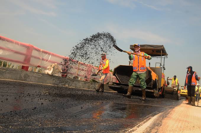 Smelter Aspal Buton Bakal Menyerap Lapangan Kerja Besar-besaran