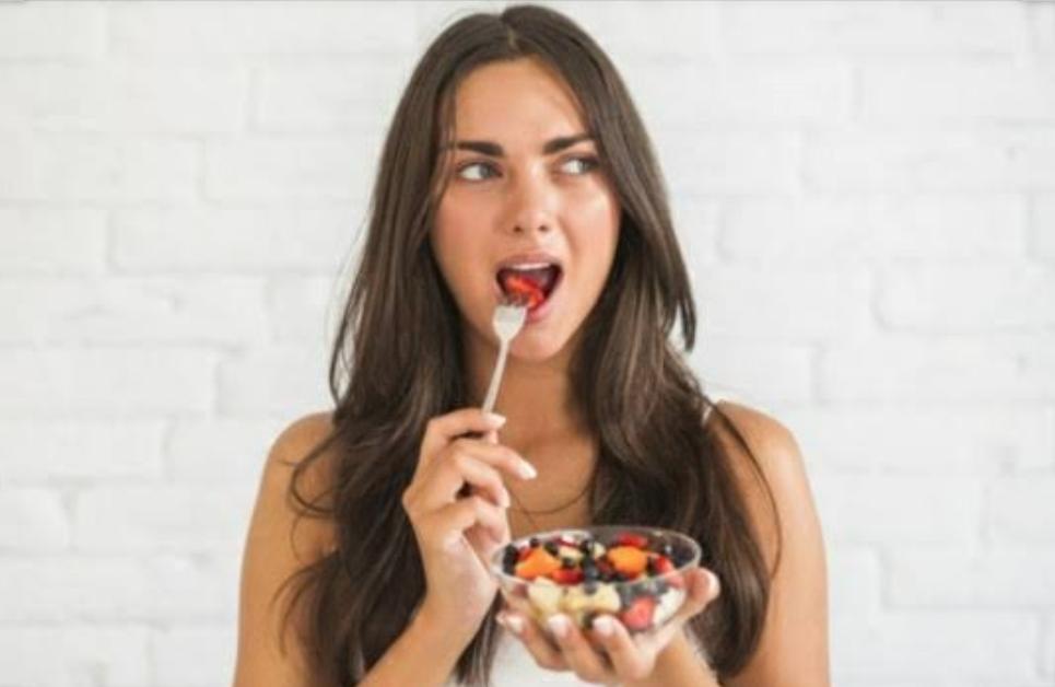 Suasana Hati Anda Sedang Memburuk? Atasi dengan 5 Makanan Ini