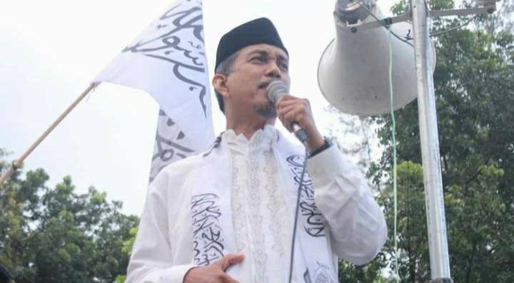 Ulama Hadir Sebagai Penjaga Islam dan Kaum Muslimin