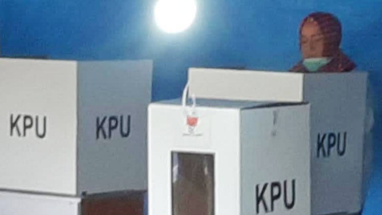 Usai Mencoblos, Andi Merya Ajak Masyarakat Koltim Kawal Hasil Pemilihan