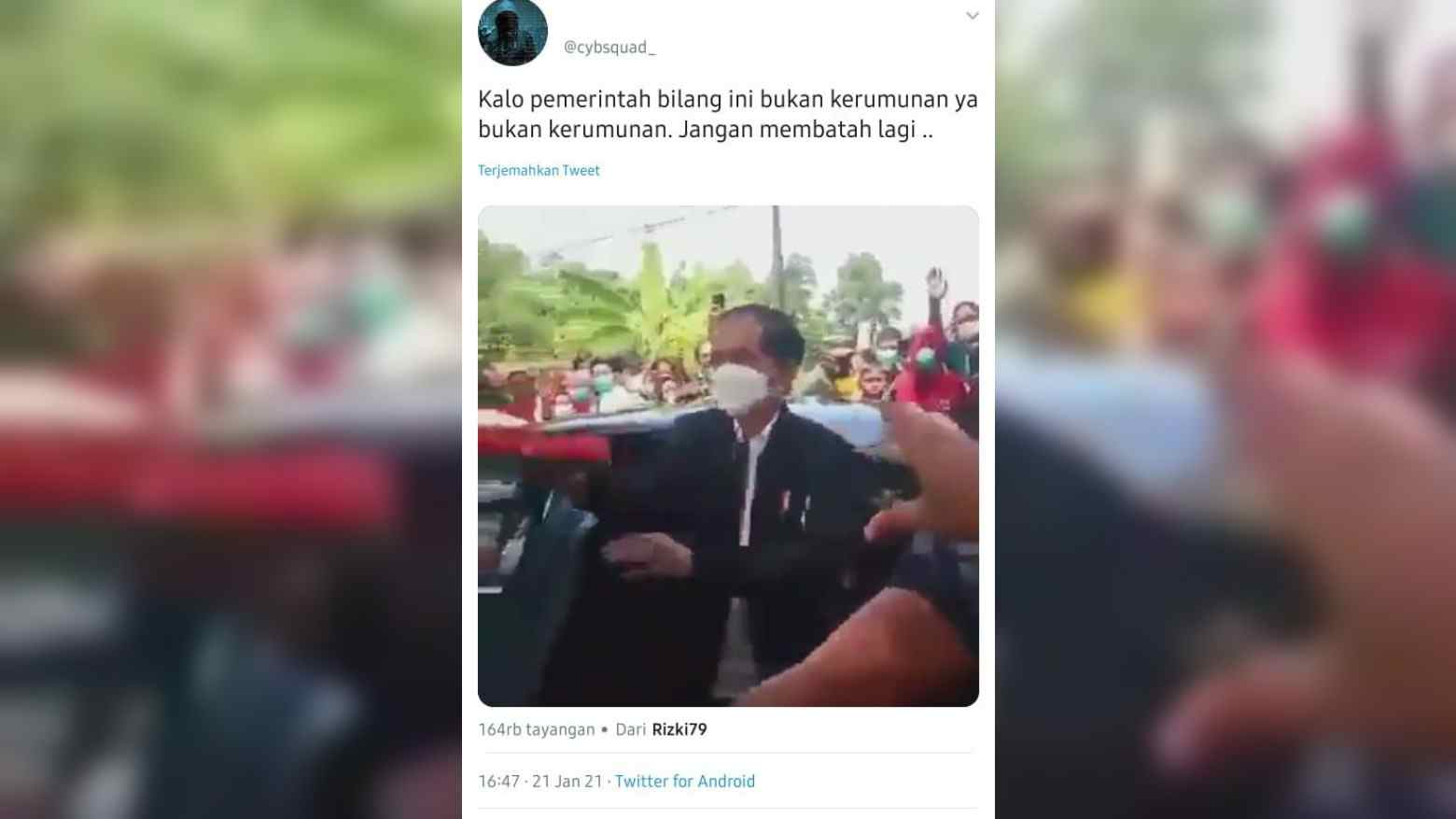 Bagi-bagi Nasi Kotak hingga Menimbulkan Kerumunan, Netizen Minta Jokowi Senasib Habib Rizieq