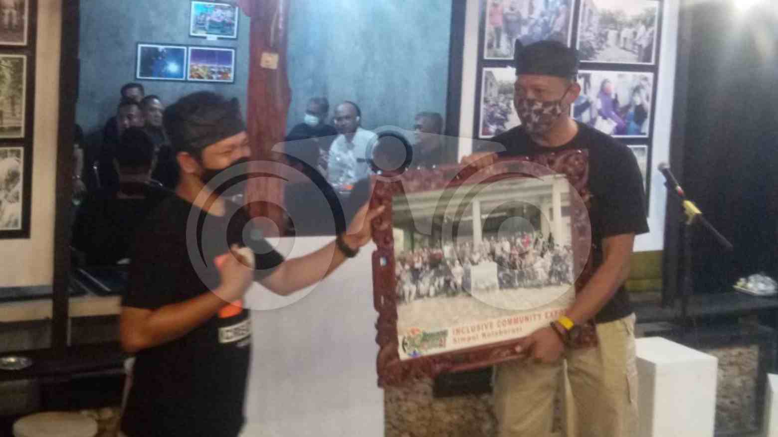 Dandim 1413/Buton Didaulat Jadi Bapak Komunitas se-Kepton